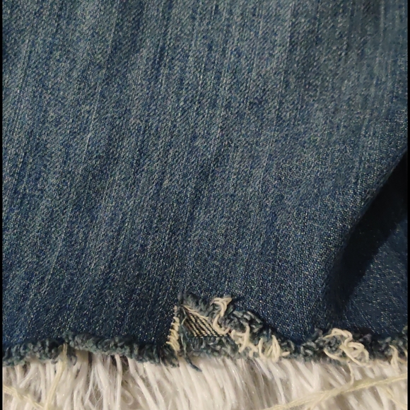 LEVIS' LOW BOOT CUT  JEAN SHORTS SIZE W 32L 30 - Picture 7 of 12